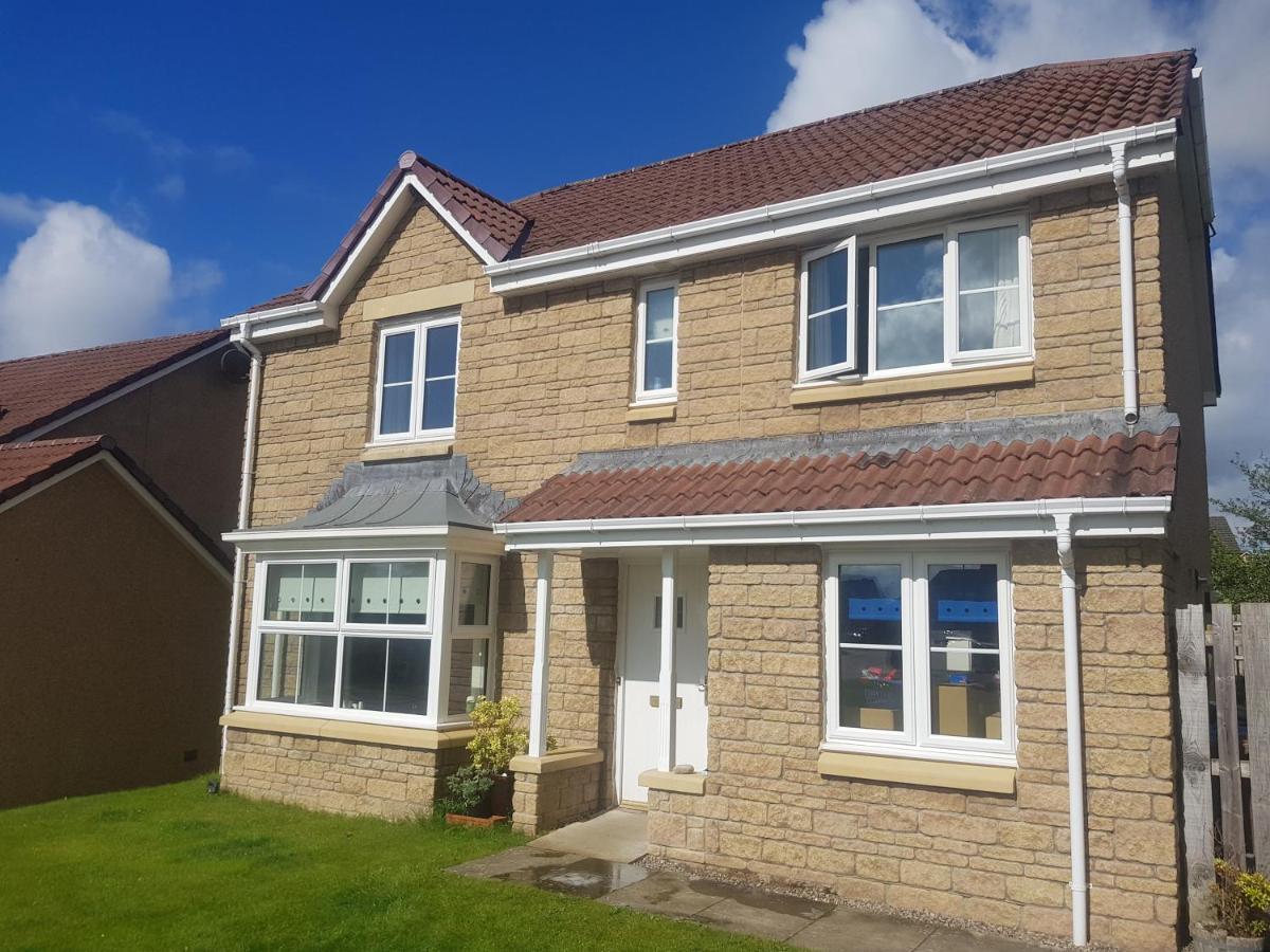 Delux Spacious Villa Inverness Exterior foto